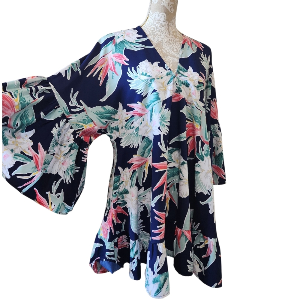 Tropical Beach Coastal Print Bell Sleeve V-Neck Hi Lo Blouse Size XL